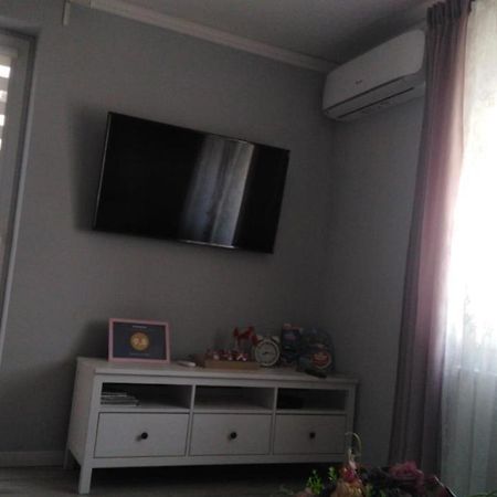 Apartament Antek Klimatyzowany オシフィエンチム エクステリア 写真