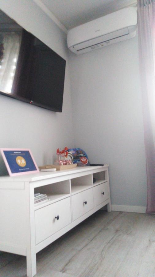 Apartament Antek Klimatyzowany オシフィエンチム エクステリア 写真