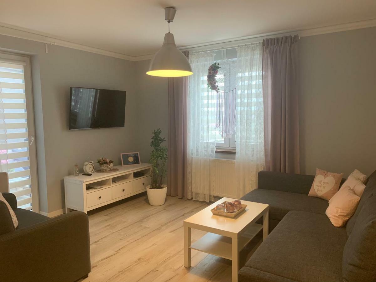 Apartament Antek Klimatyzowany オシフィエンチム エクステリア 写真